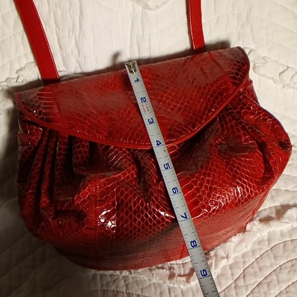 Andre Cellini Red Faux Snakeskin Crossbody Bag - Picture 2 of 8